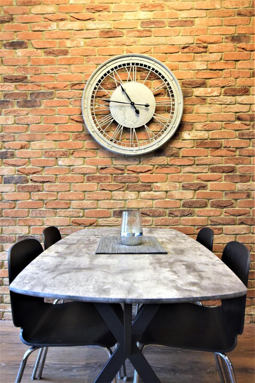 The Hubert - Your Apartment Bristol Eksteriør billede